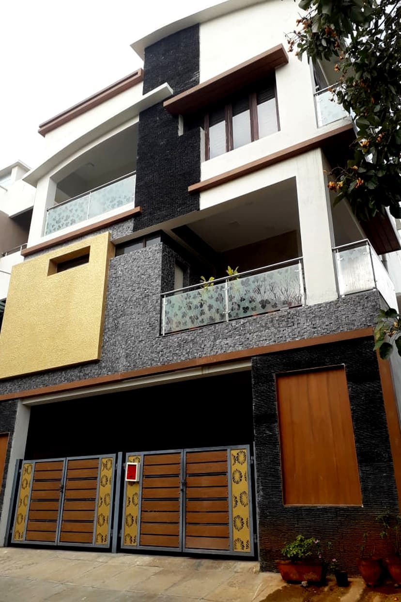 Mr. Samsuden Azeez, Nisarga Nandana Layout, Jigani,Bangalore (4700 sft)